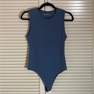 COPY - A&F- NWOT Seamless Fabric Crewneck Tank Bodysuit